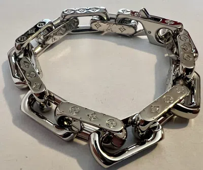 Pre-owned Louis Vuitton Monogram Bracelet M Size In Silver