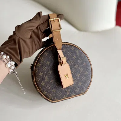 Pre-owned Louis Vuitton Monogram Canvas Petite Boite Chapeau Shoulder Bag