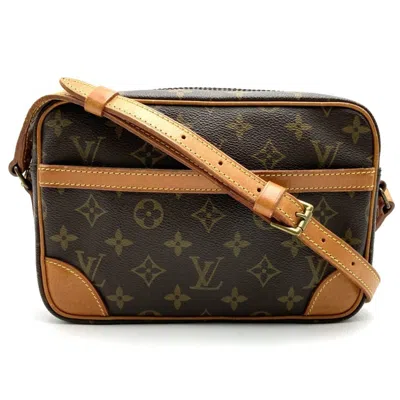 Pre-owned Louis Vuitton Monogram Canvas Shoulder Bag () In Brown