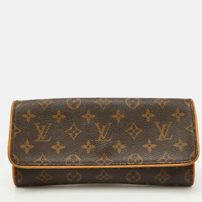 Pre-owned Louis Vuitton Monogram Canvas Twin Pochette Gm Bag In Brown