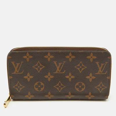 Pre-owned Louis Vuitton Monogram Canvas Zippy Wallet In Brown