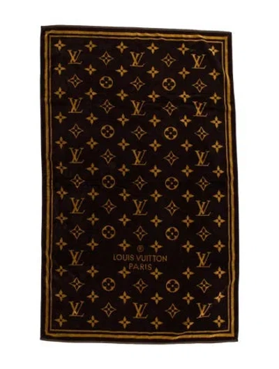 Pre-owned Louis Vuitton Monogram Classic Beach Towel In Brown