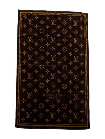 Pre-owned Louis Vuitton Monogram Classic Beach Towel In Brown