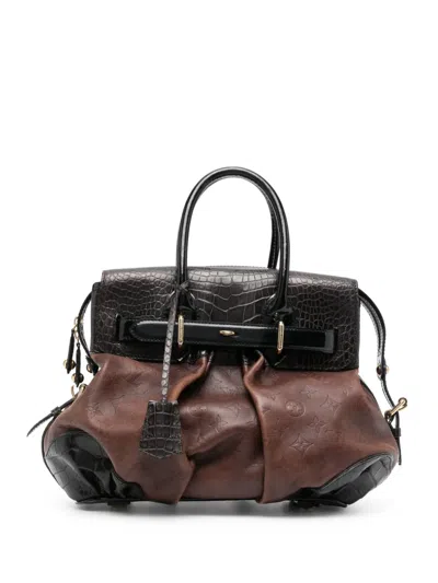 Pre-owned Louis Vuitton  Monogram Debossed Box-pleat Detail Panelled Handbag In Brown