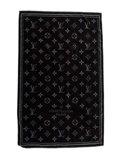 Pre-owned Louis Vuitton Monogram Eclipse Beach Towel In Black