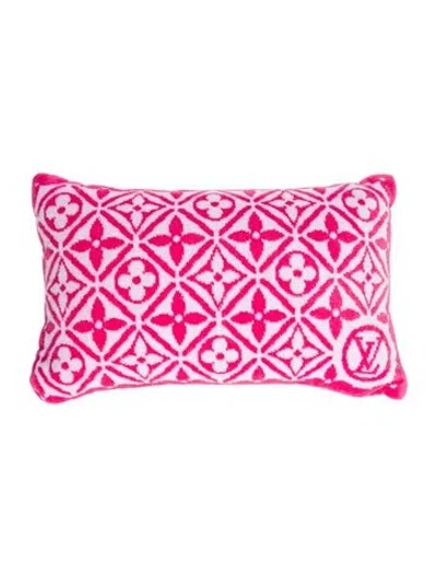Pre-owned Louis Vuitton Monogram Flower Tile Beach Pillow In Pink