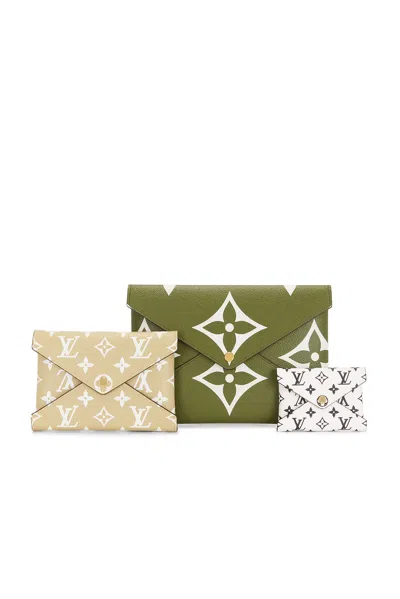 Pre-owned Louis Vuitton Monogram Giant Kirigami Pochette Set In Multicolor