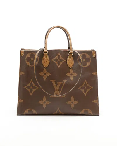Pre-owned Louis Vuitton Monogram Giant Onthego Gm Bag In Brown