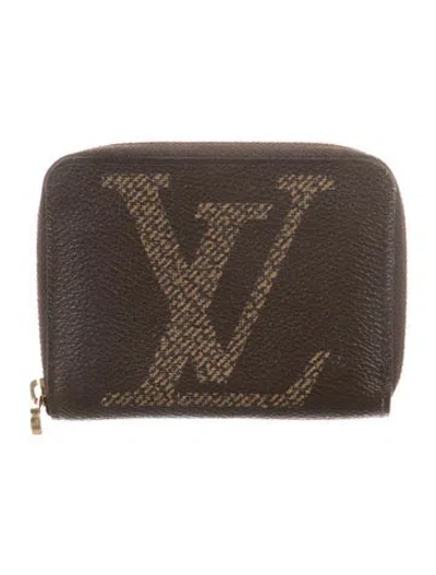 Pre-owned Louis Vuitton Monogram Giant Pattern Coated Canvas Zippy Coin Purse In Brown