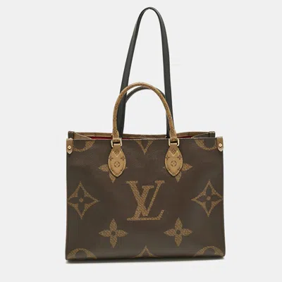 Pre-owned Louis Vuitton Monogram Giant Reverse Canvas Onthego Mm Bag In Brown