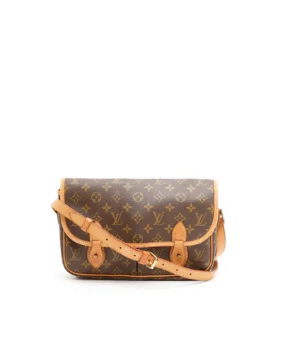 Pre-owned Louis Vuitton Monogram Gibecière Mm Bag In Brown