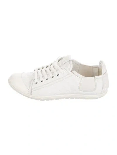 Pre-owned Louis Vuitton Monogram Leather Trainers Sneakers In Neutral