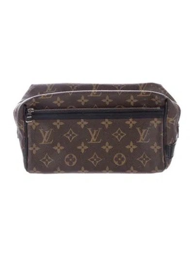 Pre-owned Louis Vuitton Monogram Macassar Toiletry Bag In Brown