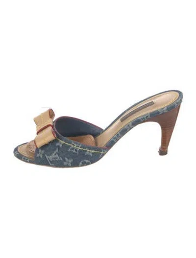 Pre-owned Louis Vuitton Monogram Pattern Denim Slides In Blue