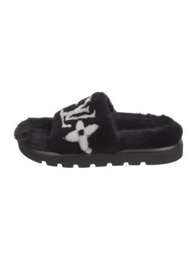 Pre-owned Louis Vuitton Monogram Pattern Fur Slides In Black