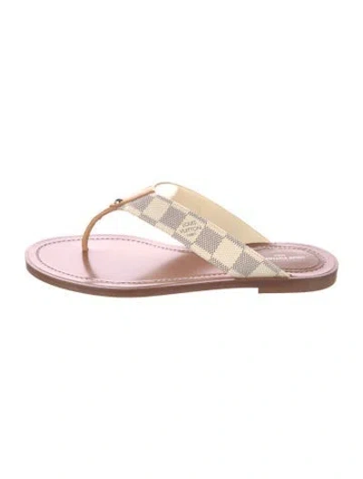 Pre-owned Louis Vuitton Monogram Pattern Leather Flip Flops In Pink