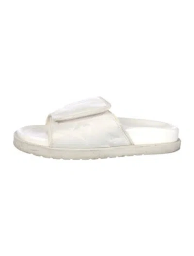 Pre-owned Louis Vuitton Monogram Pattern Leather Slides In White