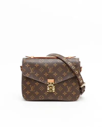 Pre-owned Louis Vuitton Monogram Pochette Métis Bag In Brown