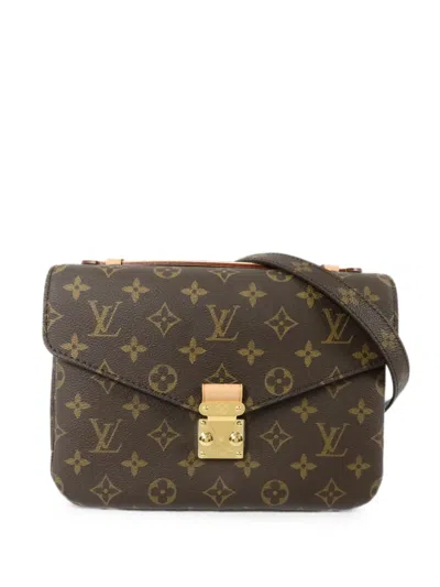 Pre-owned Louis Vuitton Monogram Pochette Metis Crossbody Bag In Brown