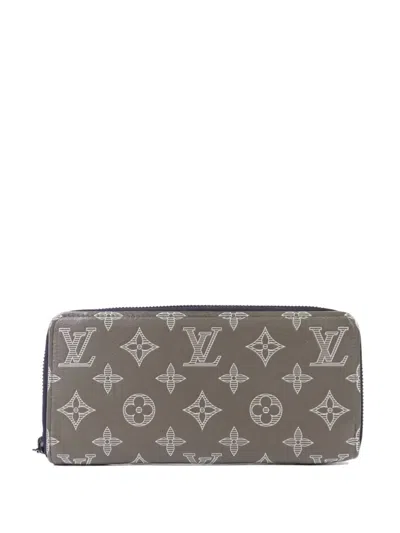 Pre-owned Louis Vuitton Monogram Shadow Zipper Wallet In Green