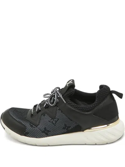 Pre-owned Louis Vuitton Monogram Sneakers