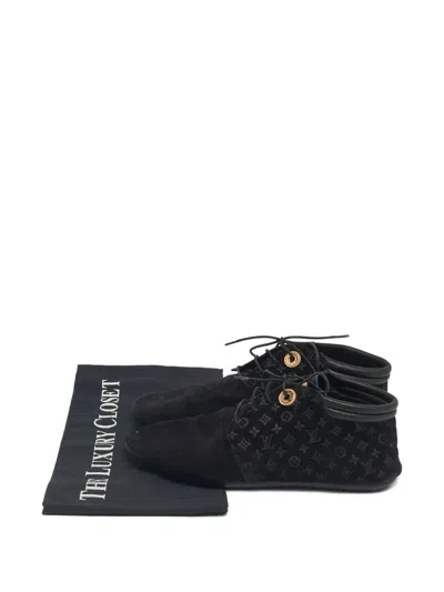Pre-owned Louis Vuitton Monogram Suede Sneakers In Black