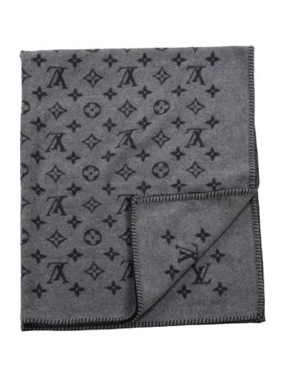 Pre-owned Louis Vuitton Monogram Throw Blanket In Gray