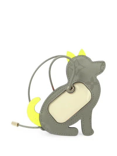 Pre-owned Louis Vuitton Monogram Titanium Dog Charm In Grey