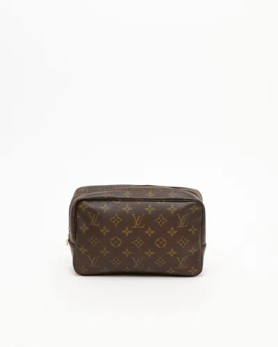 Pre-owned Louis Vuitton Monogram Trousse Toilette 23 Bag In Brown