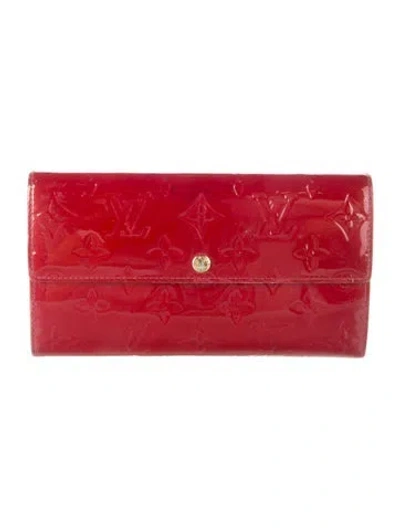 Pre-owned Louis Vuitton Monogram Vernis Vernis Patent Leather Sarah Wallet In Red
