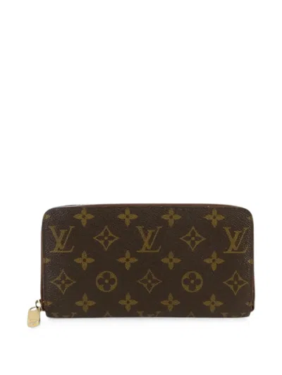 Pre-owned Louis Vuitton Monogram Zippy Wallet In Brown
