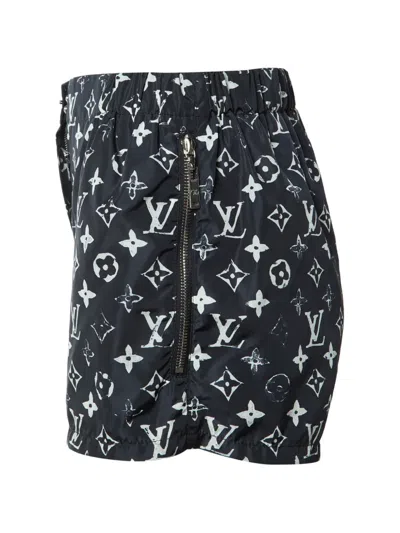 Pre-owned Louis Vuitton Monogram-print Zip-fastening Shorts In Black