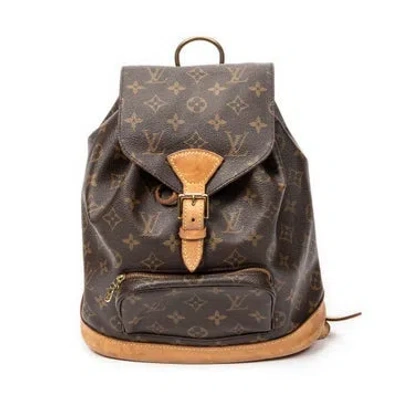 Pre-owned Louis Vuitton Montsouris In Brown