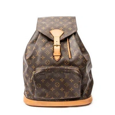 Pre-owned Louis Vuitton Montsouris In Brown
