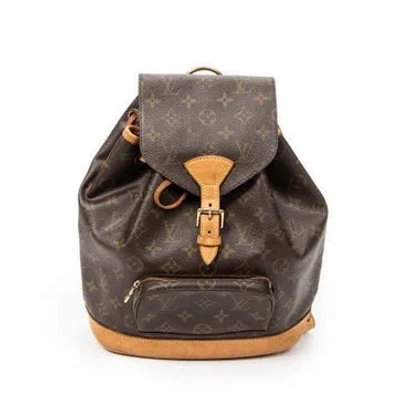 Pre-owned Louis Vuitton Montsouris In Brown