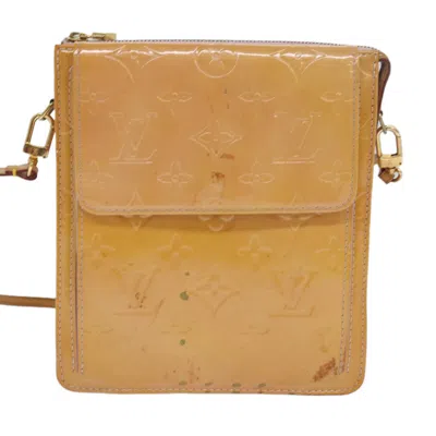 Pre-owned Louis Vuitton Mott Beige Patent Leather Clutch Bag () In Sand
