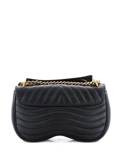Pre-owned Louis Vuitton New Wave Chain Bag Quilted Leather Mm Crossbody Bag In Black