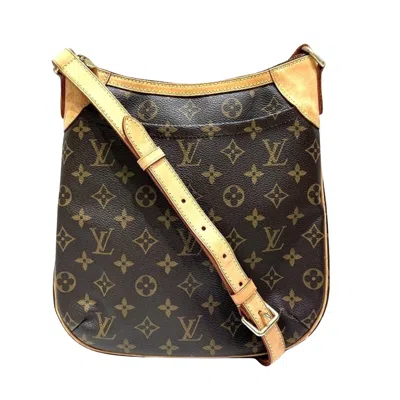 Pre-owned Louis Vuitton Odéon Canvas Shoulder Bag () In Brown