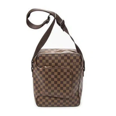 Pre-owned Louis Vuitton Olav In Brown