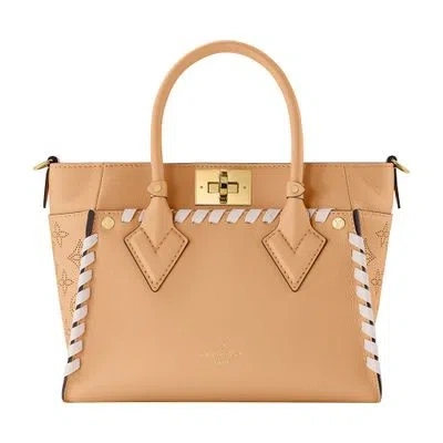 Louis Vuitton On My Side Pm