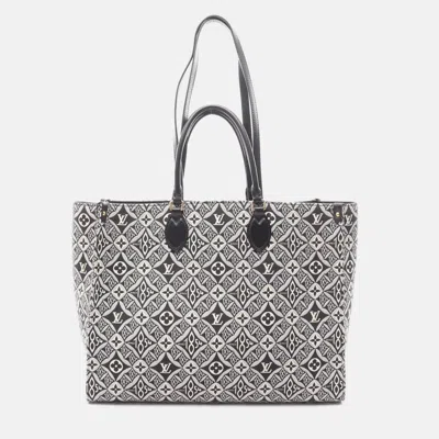 Pre-owned Louis Vuitton On The Go Gm Shoulder Tote Bag Monogram Jacquard Gray