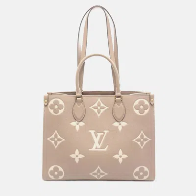 Pre-owned Louis Vuitton On The Go Mm Two-tone Tote Bag In Monogram Empreinte Leather Beige And Ivory In Sand