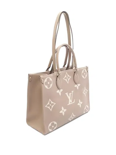 Pre-owned Louis Vuitton Onthego Mm Tote Bag In Neutral