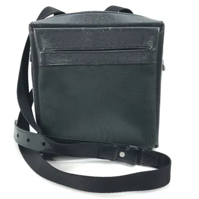 Pre-owned Louis Vuitton Other Leather Shoulder Bag ()