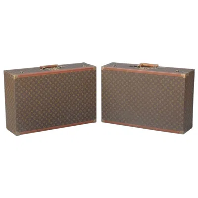 Pre-owned Louis Vuitton Pair Of Authentic  Luggage Pieces In Gray