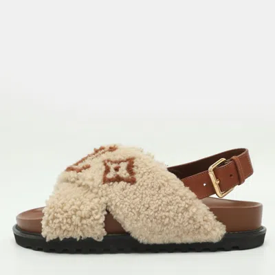Pre-owned Louis Vuitton Paseo Size 40 Beige/brown Leather And Shearling Fur Comfort Mules