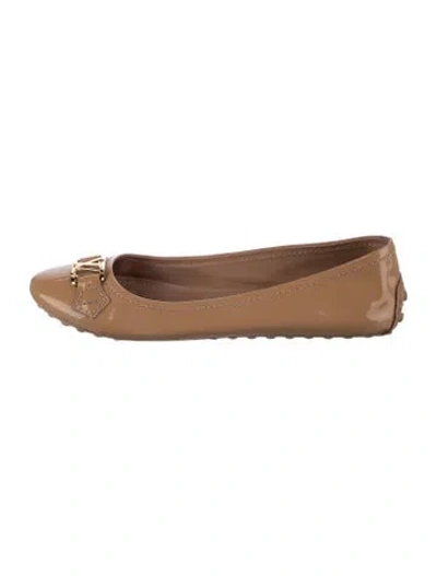 Pre-owned Louis Vuitton Patent Leather Ballet Flats In Neutrals