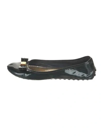 Pre-owned Louis Vuitton Patent Leather Bow Accents Flats In Green