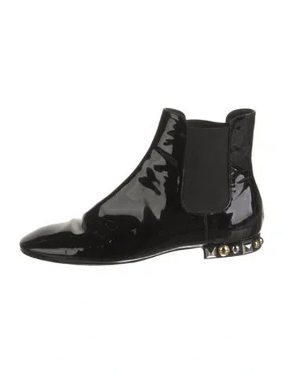 Pre-owned Louis Vuitton Patent Leather Chelsea Boots In Black