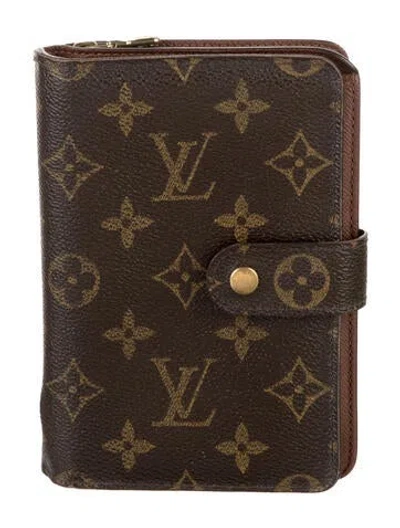 Pre-owned Louis Vuitton Patent Leather Compact Wallet In Brown